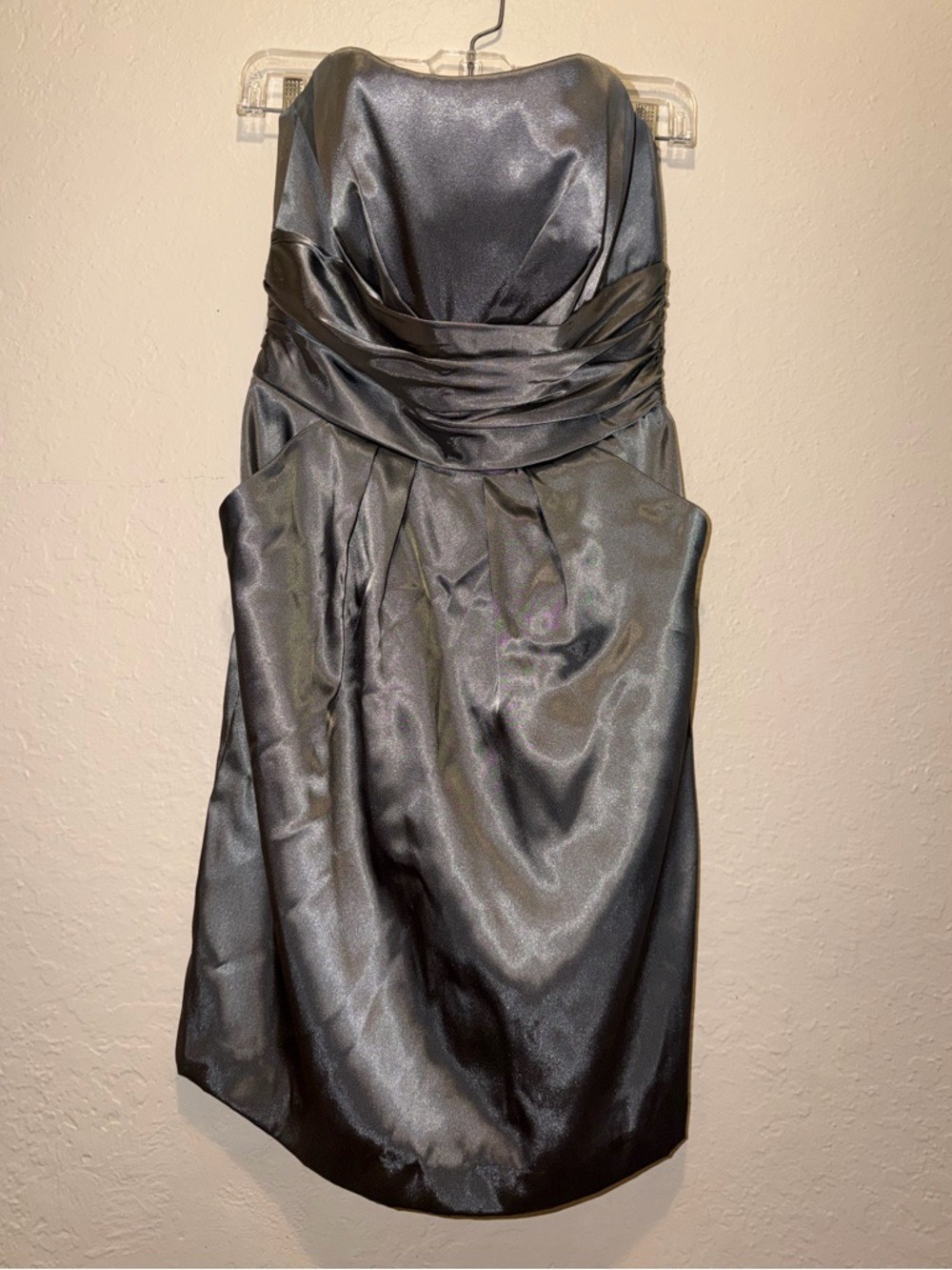 Formal Dress shiny silver satin with pockets - Picture 3 of 8